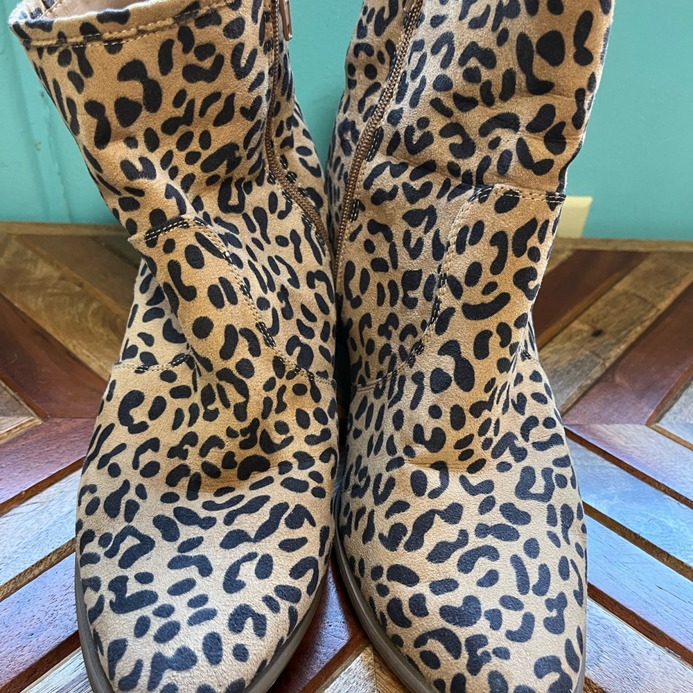 Leopard booties